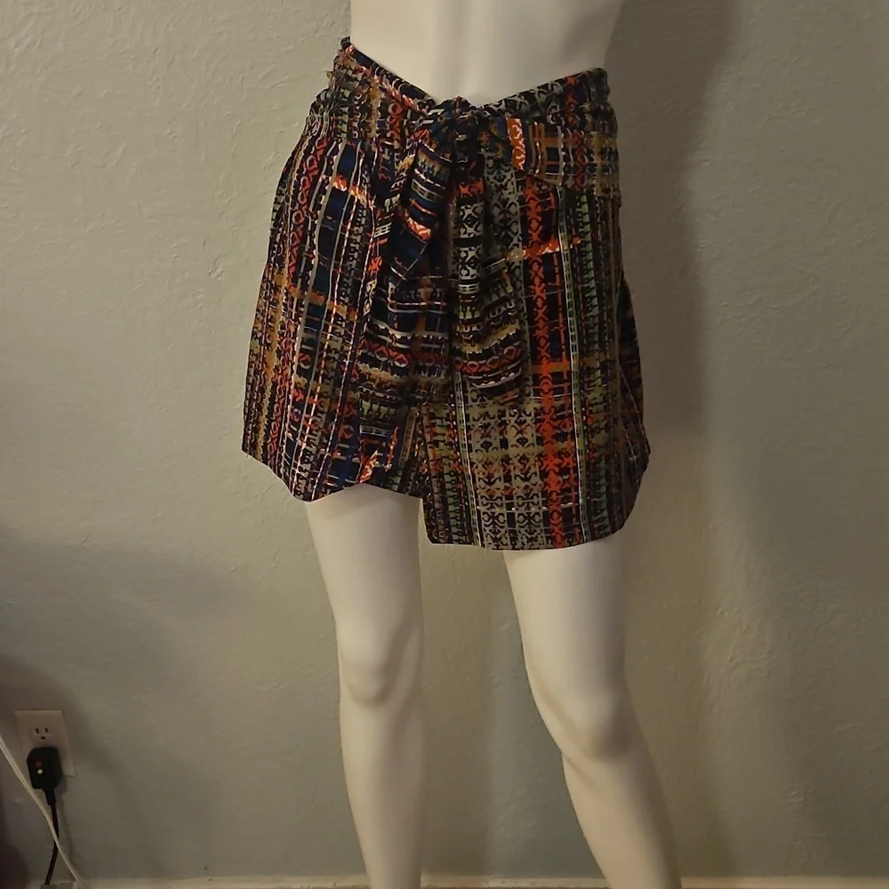 CABI Multicolor Patterned Tie Waist Wrap Skorts